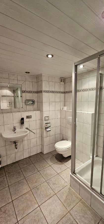 Pension Il Classico Gross-Zimmern Екстер'єр фото